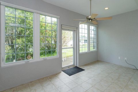 Villa ou maison à vendre à Tavares, Floride: 3 chambres, 148.18 m2 № 2296284 - photo 14