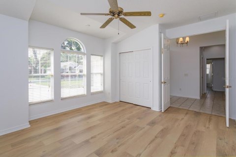 Villa ou maison à vendre à Tavares, Floride: 3 chambres, 148.18 m2 № 2296284 - photo 22