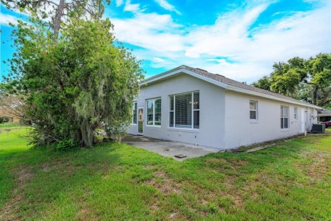 Villa ou maison à vendre à Tavares, Floride: 3 chambres, 148.18 m2 № 2296284 - photo 28