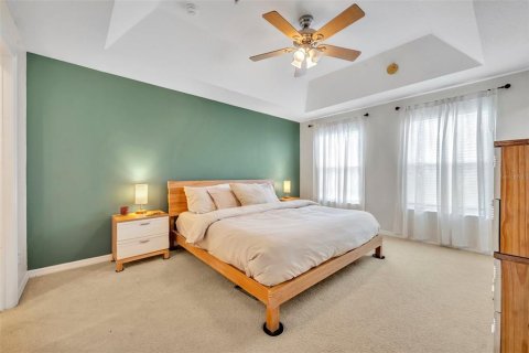 Townhouse in Winter Springs, Florida 3 bedrooms, 177.81 sq.m. № 1827652 - photo 29
