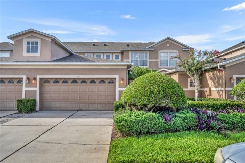 Townhouse in Winter Springs, Florida 3 bedrooms, 177.81 sq.m. № 1827652 - photo 1