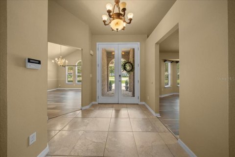 House in Ocala, Florida 4 bedrooms, 388.52 sq.m. № 2166978 - photo 5