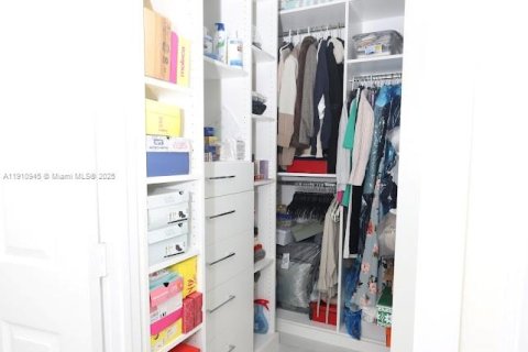 Adosado en venta en Homestead, Florida, 4 dormitorios, 142.6 m2 № 1969566 - foto 20