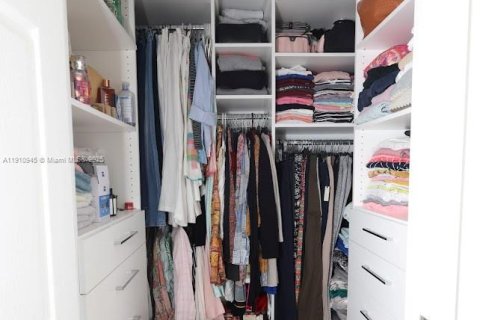 Adosado en venta en Homestead, Florida, 4 dormitorios, 142.6 m2 № 1969566 - foto 13