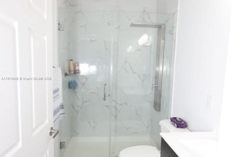 Adosado en venta en Homestead, Florida, 4 dormitorios, 142.6 m2 № 1969566 - foto 14