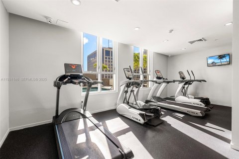 Купить кондоминиум в Майами, Флорида 1 спальня, 82.68м2, № 1990298 - фото 27