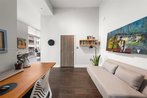 Купить кондоминиум в Майами, Флорида 1 спальня, 82.68м2, № 1990298 - фото 19