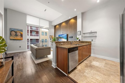 Купить кондоминиум в Майами, Флорида 1 спальня, 82.68м2, № 1990298 - фото 5