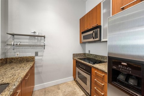 Купить кондоминиум в Майами, Флорида 1 спальня, 82.68м2, № 1990298 - фото 7