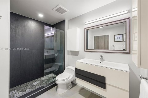 Купить кондоминиум в Майами, Флорида 1 спальня, 82.68м2, № 1990298 - фото 15