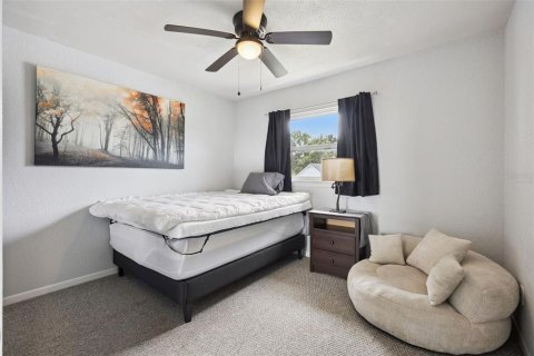 House in Winter Park, Florida 4 bedrooms, 236.99 sq.m. № 2408478 - photo 23