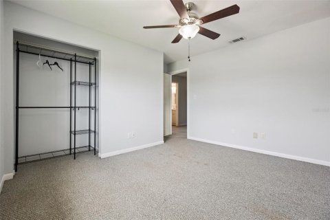 House in Winter Park, Florida 4 bedrooms, 236.99 sq.m. № 2408478 - photo 21