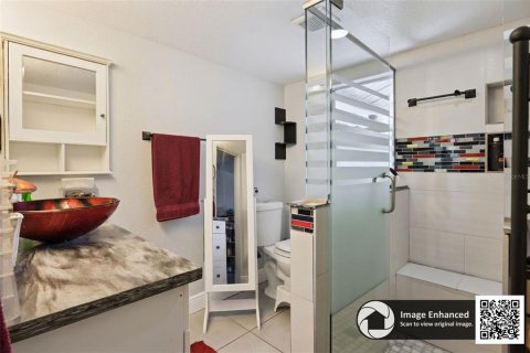 House in Winter Park, Florida 4 bedrooms, 236.99 sq.m. № 2408478 - photo 16