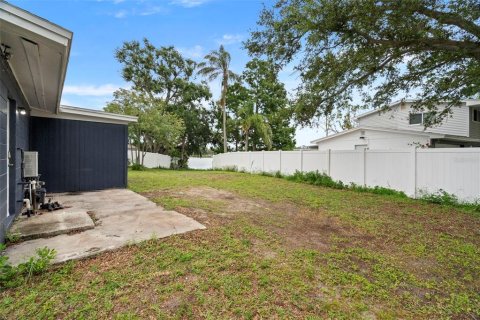 Casa en venta en Saint Petersburg, Florida, 4 dormitorios, 132.2 m2 № 1838313 - foto 24
