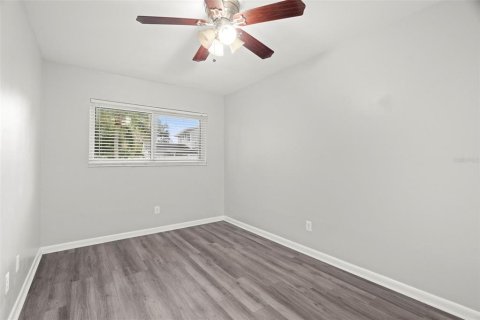 Casa en venta en Saint Petersburg, Florida, 4 dormitorios, 132.2 m2 № 1838313 - foto 19