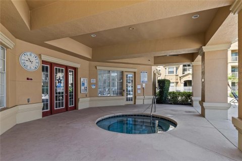 Condo in Davenport, Florida, 2 bedrooms  № 1876135 - photo 4