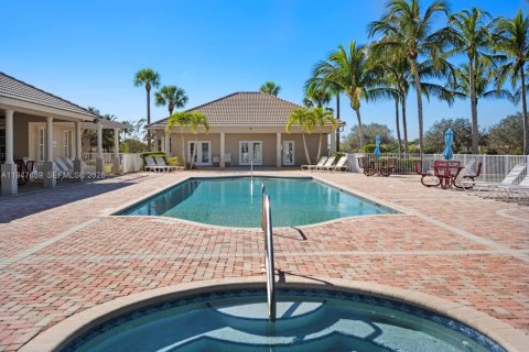 Villa ou maison à vendre à Port St. Lucie, Floride: 3 chambres, 159.05 m2 № 2003771 - photo 24