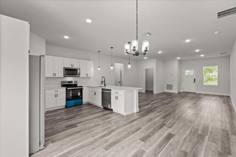 House in Ocala, Florida 4 bedrooms, 170.29 sq.m. № 1833535 - photo 14