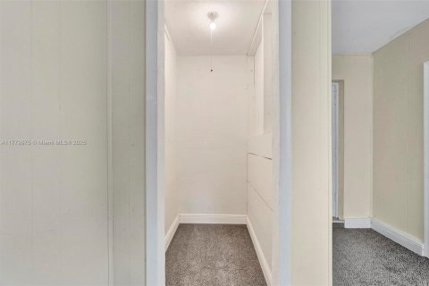 Casa en venta en Lauderhill, Florida, 3 dormitorios, 131.55 m2 № 1865304 - foto 23