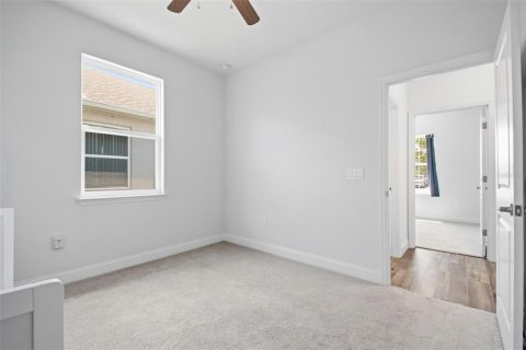 House in Palm Coast, Florida 3 bedrooms, 122.07 sq.m. № 2157912 - photo 9