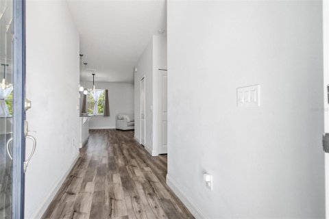 House in Palm Coast, Florida 3 bedrooms, 122.07 sq.m. № 2157912 - photo 6