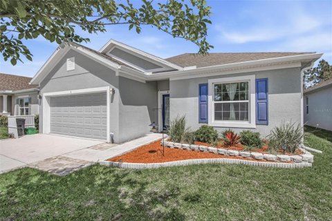 House in Palm Coast, Florida 3 bedrooms, 122.07 sq.m. № 2157912 - photo 4