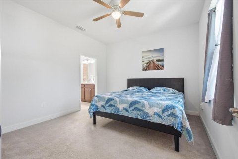 House in Palm Coast, Florida 3 bedrooms, 122.07 sq.m. № 2157912 - photo 28