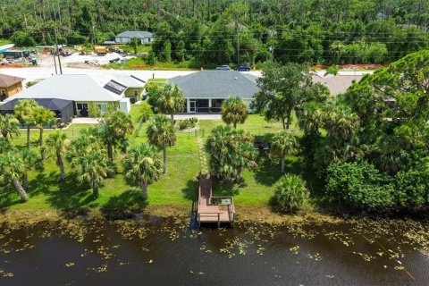 Villa ou maison à vendre à North Port, Floride: 3 chambres, 168.8 m2 № 1884061 - photo 5