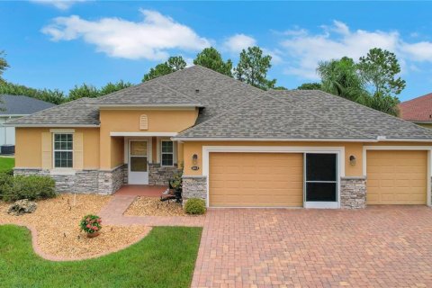 House in Leesburg, Florida 3 bedrooms, 198.63 sq.m. № 2394074 - photo 2