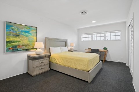House in Fort Lauderdale, Florida 3 bedrooms, 227.61 sq.m. № 2253416 - photo 22