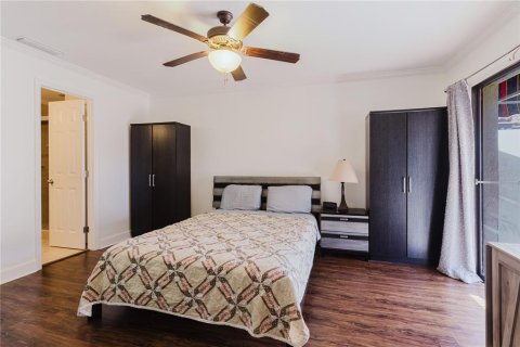 House in Avon Park, Florida 2 bedrooms, 119.19 sq.m. № 1639739 - photo 10