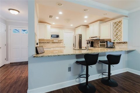 House in Avon Park, Florida 2 bedrooms, 119.19 sq.m. № 1639739 - photo 7