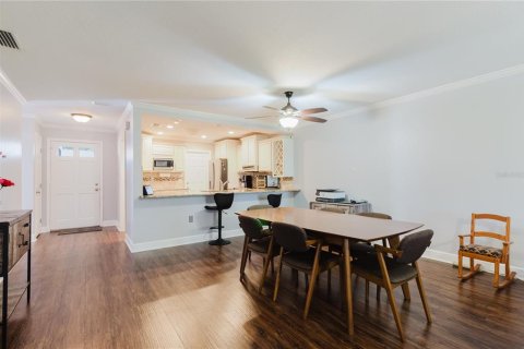 House in Avon Park, Florida 2 bedrooms, 119.19 sq.m. № 1639739 - photo 6