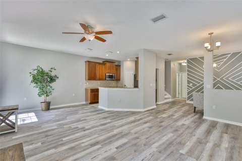 Condo in Tampa, Florida, 3 bedrooms  № 1834664 - photo 5