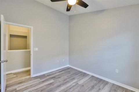 Condo in Tampa, Florida, 3 bedrooms  № 1834664 - photo 13