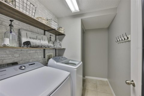 Condo in Tampa, Florida, 3 bedrooms  № 1834664 - photo 10