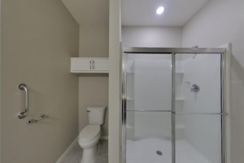 Casa en alquiler en New Smyrna Beach, Florida, 4 dormitorios, 175.49 m2 № 1912902 - foto 10