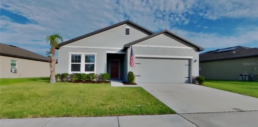 Casa en New Smyrna Beach, Florida 4 dormitorios, 175.49 m2 № 1912902