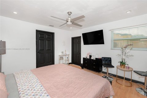 Villa ou maison à vendre à Pembroke Pines, Floride: 3 chambres, 151.24 m2 № 1792500 - photo 19