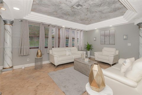 Villa ou maison à vendre à Pembroke Pines, Floride: 3 chambres, 151.24 m2 № 1792500 - photo 6