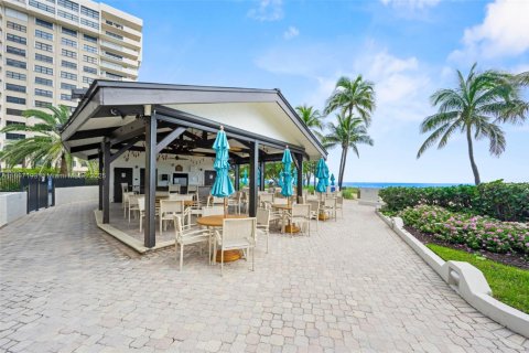 Condo in Lauderdale-by-the-Sea, Florida, 3 bedrooms  № 2081537 - photo 27