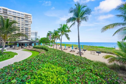 Condo in Lauderdale-by-the-Sea, Florida, 3 bedrooms  № 2081537 - photo 29