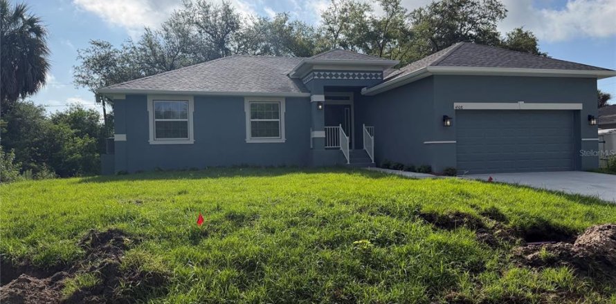 Casa en Port Charlotte, Florida 4 dormitorios, 163.04 m2 № 2231215