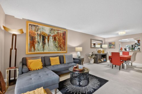 Condo in Boynton Beach, Florida, 2 bedrooms  № 2263858 - photo 21