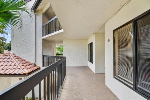 Condo in Boynton Beach, Florida, 2 bedrooms  № 2263858 - photo 5
