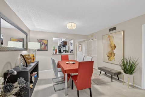 Condo in Boynton Beach, Florida, 2 bedrooms  № 2263858 - photo 18