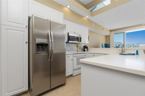 Condo in Englewood, Florida, 3 bedrooms  № 1803694 - photo 10