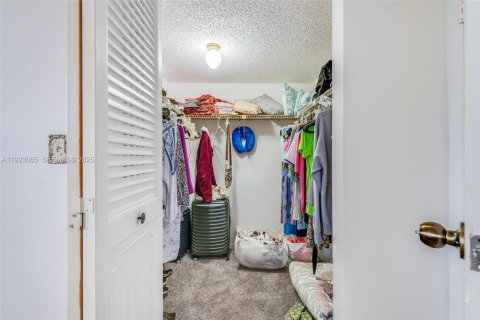 Copropriété à vendre à Lauderdale Lakes, Floride: 2 chambres, 93.83 m2 № 1976791 - photo 21