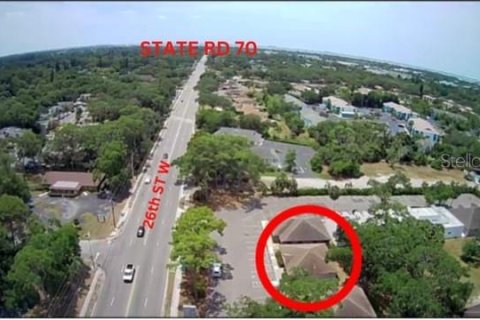 Immobilier commercial à vendre à Bradenton, Floride: 141.21 m2 № 1901283 - photo 3