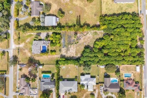 House in Homestead, Florida 3 bedrooms, 166.3 sq.m. № 1774466 - photo 3